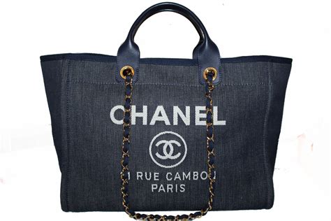 shopper chanel 2015|authentic Chanel shopping bag.